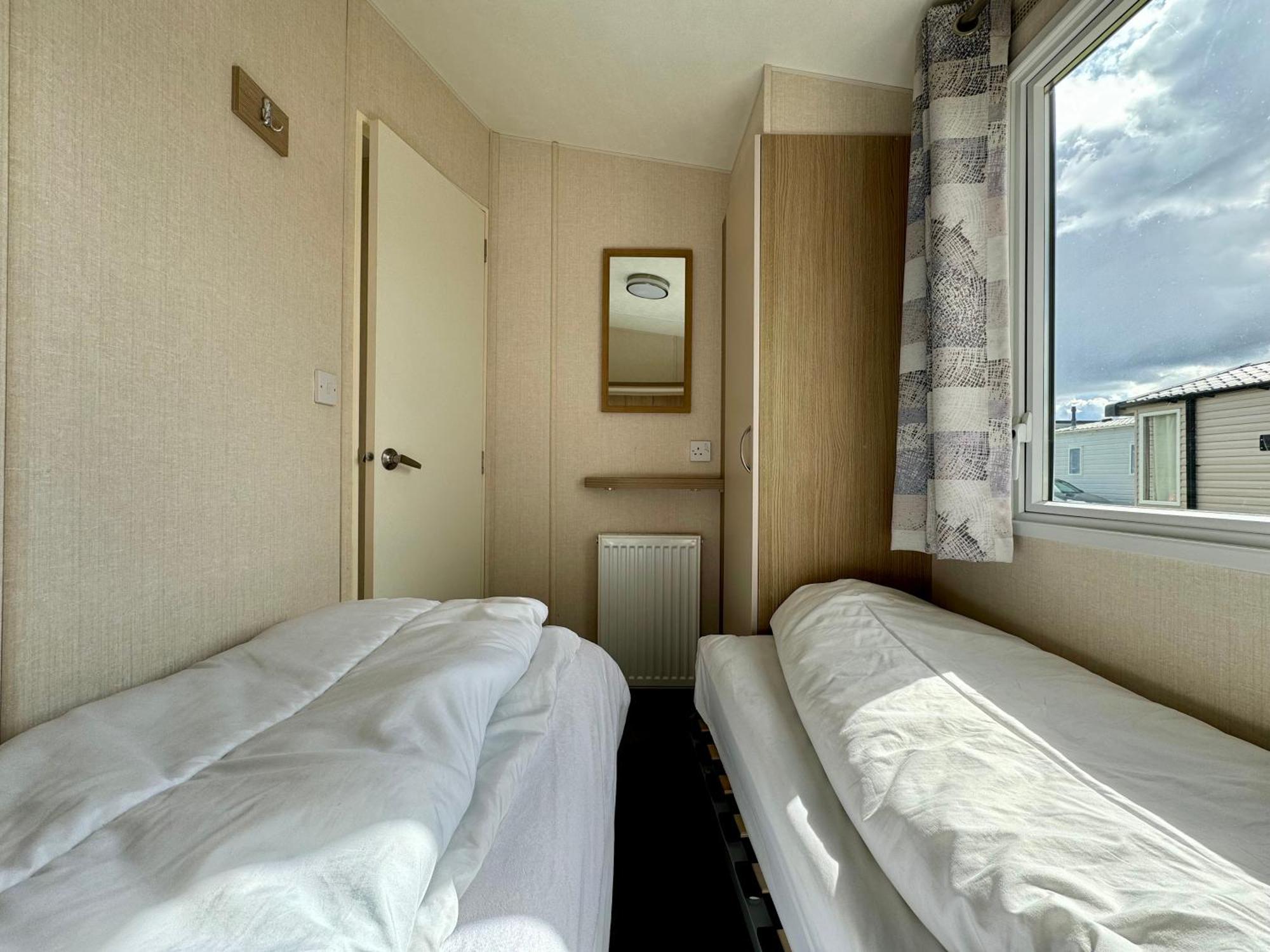 New Sea View Platinum Caravan With Huge Decking นิวคาสเซิล อะพอน ไทน์ ภายนอก รูปภาพ