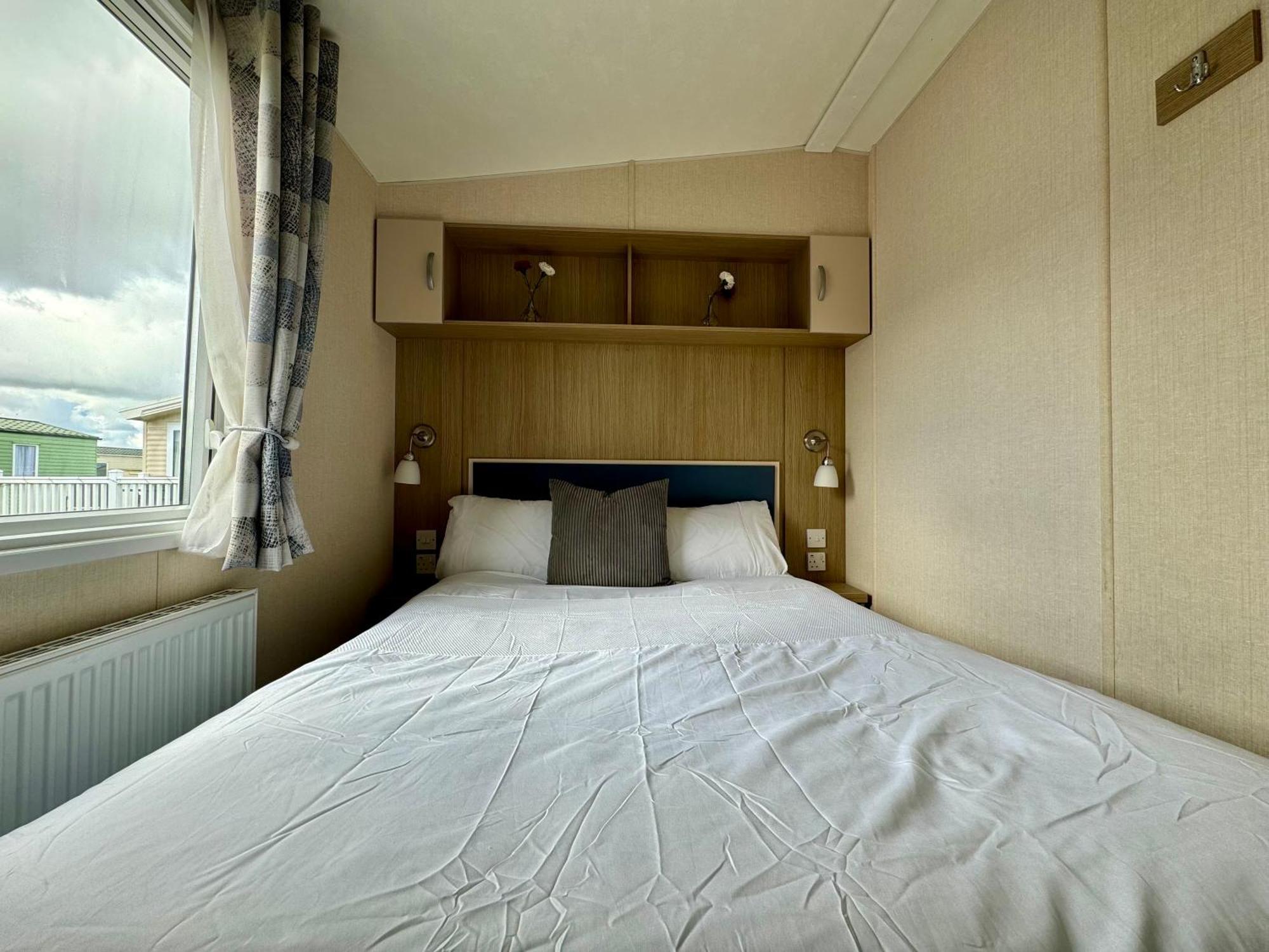 New Sea View Platinum Caravan With Huge Decking นิวคาสเซิล อะพอน ไทน์ ภายนอก รูปภาพ