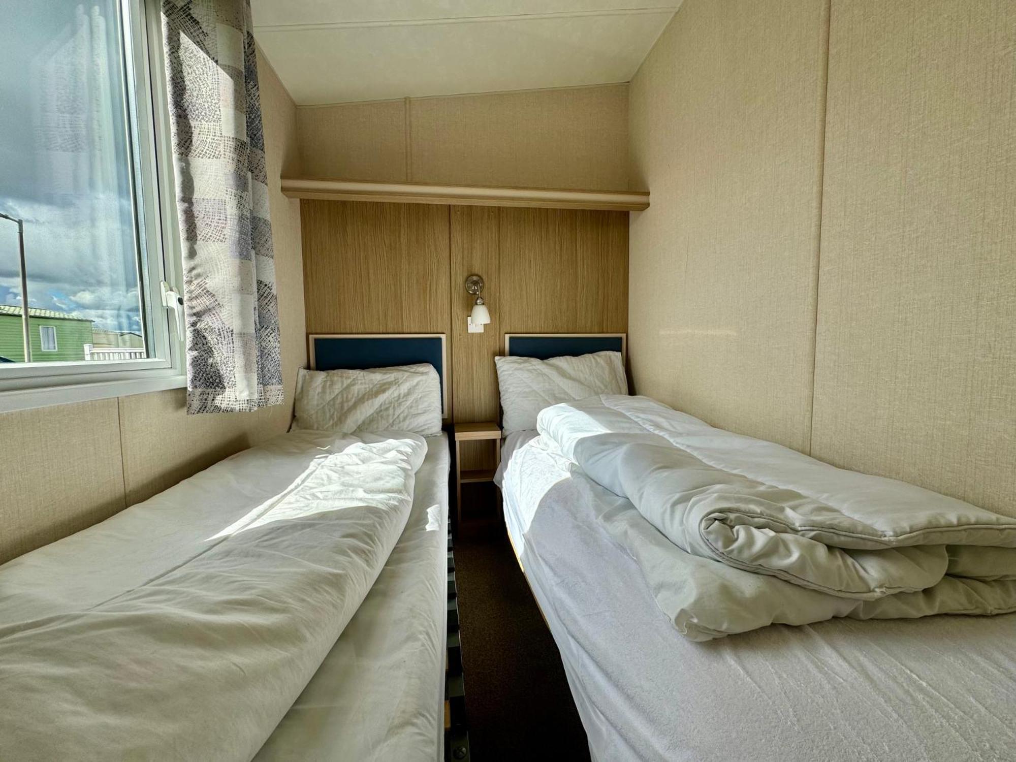 New Sea View Platinum Caravan With Huge Decking นิวคาสเซิล อะพอน ไทน์ ภายนอก รูปภาพ