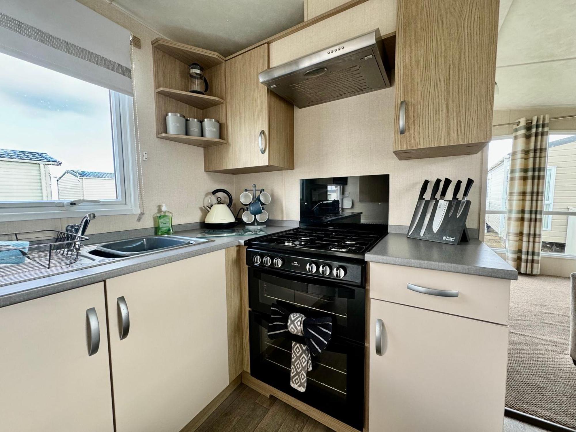New Sea View Platinum Caravan With Huge Decking นิวคาสเซิล อะพอน ไทน์ ภายนอก รูปภาพ